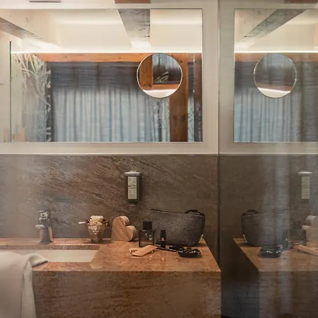 Hotel Cristallo Sport & Wellness 4*