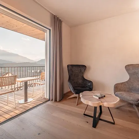 Hotel Cristallo Sport & Wellness Levico Terme